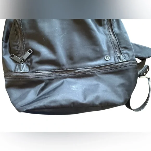 Lululemon City Adventurer Backpack - Picture 8 of 16